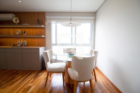 Apartamento para alugar com 89m², 2 quartos e 2 vagas Apartamento para alugar com 89m², 2 quartos e 2 vagasCozinha