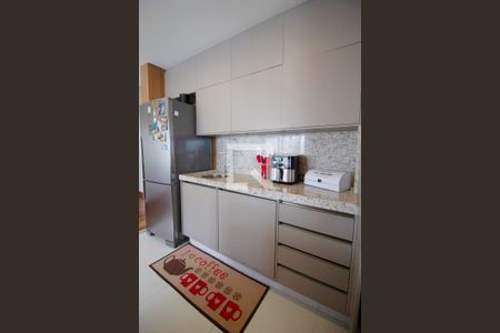 Apartamento para alugar com 89m², 2 quartos e 2 vagas Apartamento para alugar com 89m², 2 quartos e 2 vagasCozinha