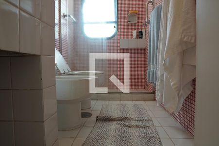 Apartamento à venda com 300m², 6 quartos e 4 vagasBanheiro