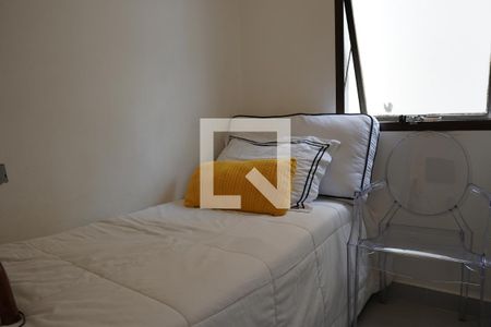 Apartamento à venda com 300m², 6 quartos e 4 vagasQuarto de Serviço