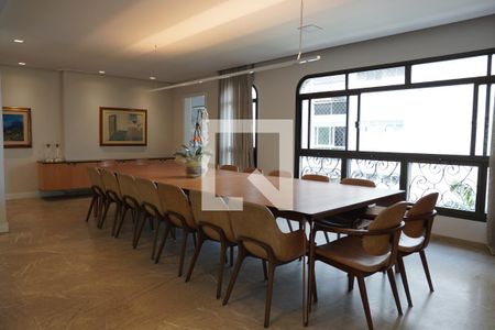 Apartamento à venda com 300m², 6 quartos e 4 vagasSala de Jantar
