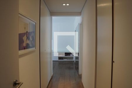 Apartamento à venda com 300m², 6 quartos e 4 vagasSuite