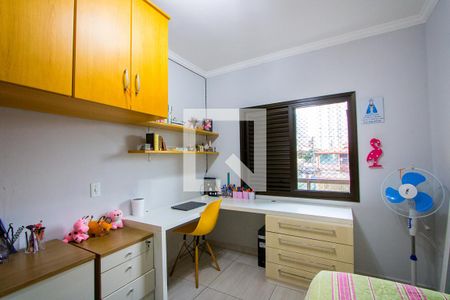 Apartamento à venda com 80m², 3 quartos e 2 vagasQuarto 2