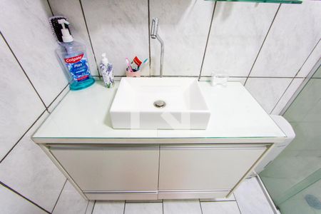 Apartamento à venda com 80m², 3 quartos e 2 vagasBanheiro social