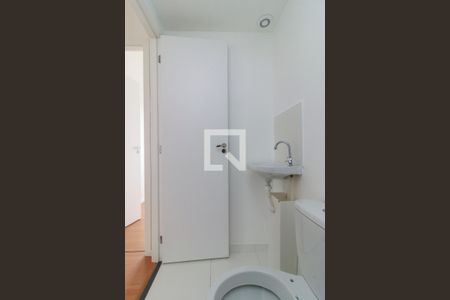 Apartamento para alugar com 36m², 2 quartos e sem vaga Apartamento para alugar com 36m², 2 quartos e sem vagaBanheiro