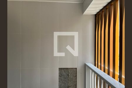 Apartamento à venda com 78m², 2 quartos e 1 vagaÁrea de Serviço