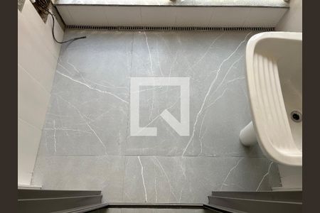 Apartamento à venda com 78m², 2 quartos e 1 vagaÁrea de Serviço