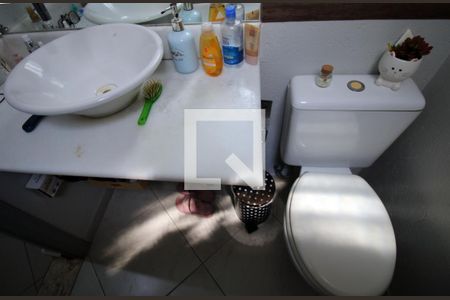 Casa à venda com 170m², 4 quartos e 2 vagasLavabo 1