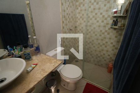 Casa à venda com 170m², 4 quartos e 2 vagasBanheiro da Suíte 1