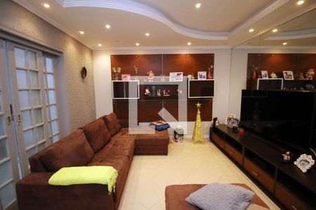 Casa à venda com 170m², 4 quartos e 2 vagasSala de TV