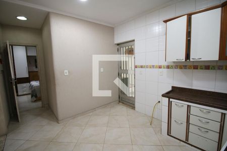 Casa à venda com 170m², 4 quartos e 2 vagasCozinha