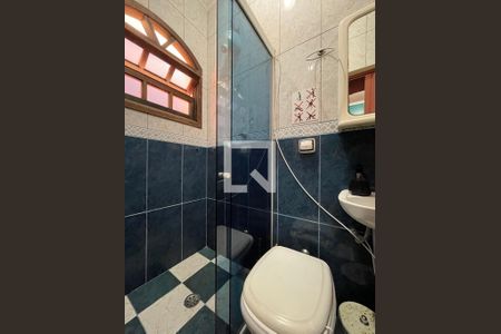 Casa para alugar com 285m², 3 quartos e 3 vagas Casa para alugar com 285m², 3 quartos e 3 vagasBanheiro Suíte 3