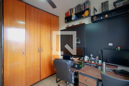 Apartamento à venda com 120m², 2 quartos e 2 vagasQuarto 2