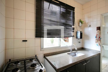 Apartamento à venda com 120m², 2 quartos e 2 vagasCozinha