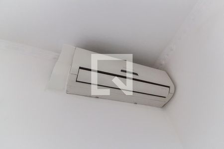 Casa de condomínio à venda com 258m², 4 quartos e 6 vagasDetalhe