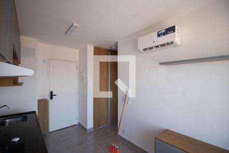 Sala/Cozinha de kitnet/studio para alugar com 1 quarto, 26m² em Tucuruvi, São Paulo