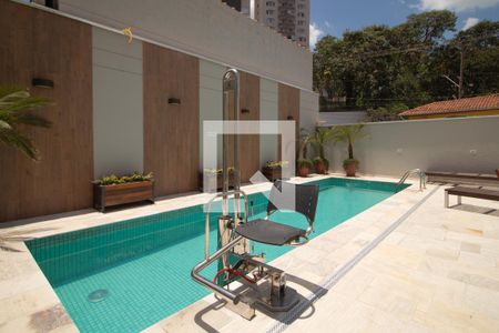 Studio para alugar com 26m², 1 quarto e sem vaga Studio para alugar com 26m², 1 quarto e sem vagaÁrea comum - Piscina