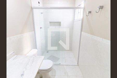 Casa à venda com 115m², 2 quartos e sem vagaBanheiro da Suíte