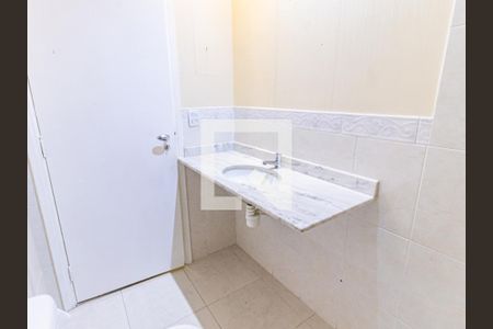 Casa à venda com 115m², 2 quartos e sem vagaBanheiro