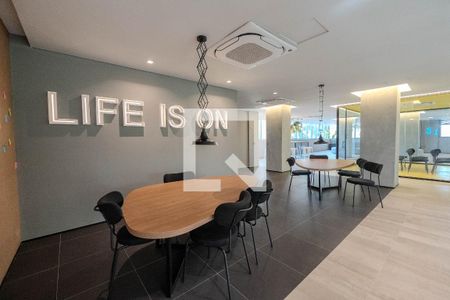 Studio para alugar com 27m², 1 quarto e sem vagaÁrea comum - Salão de festas