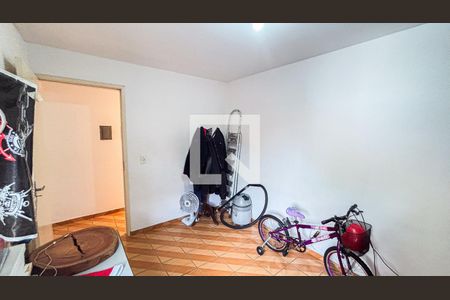 Casa à venda com 180m², 4 quartos e 2 vagas Casa à venda com 180m², 4 quartos e 2 vagasQuarto 3