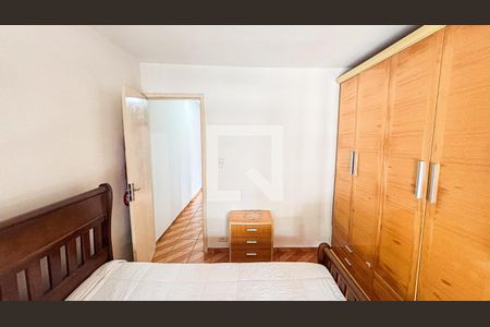 Casa à venda com 180m², 4 quartos e 2 vagas Casa à venda com 180m², 4 quartos e 2 vagasQuarto 1