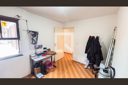 Casa à venda com 180m², 4 quartos e 2 vagas Casa à venda com 180m², 4 quartos e 2 vagasQuarto 3