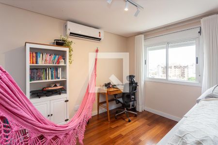 Sala de apartamento à venda com 1 quarto, 77m² em Bela Vista, Porto Alegre
