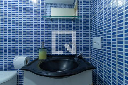 Apartamento para alugar com 55m², 2 quartos e 1 vaga Apartamento para alugar com 55m², 2 quartos e 1 vagaBanheiro