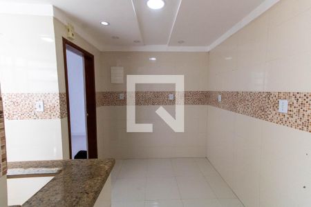 Apartamento à venda com 130m², 3 quartos e 1 vagaCozinha e Área de Serviço