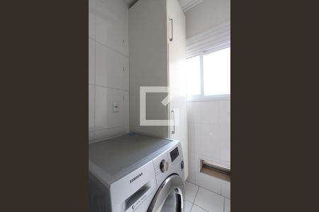 Apartamento à venda com 69m², 2 quartos e 1 vagaÁrea de Serviço