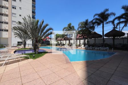 Apartamento à venda com 69m², 2 quartos e 1 vagaÁrea comum - Piscina