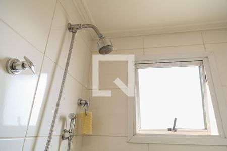 Apartamento à venda com 70m², 2 quartos e 1 vagaBanheiro da Suíte - Chuveiro