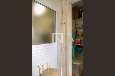 Apartamento à venda com 70m², 2 quartos e 1 vagaÁrea de Serviço