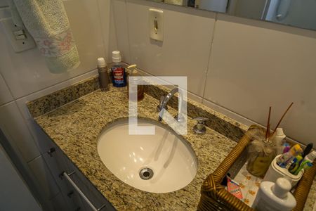 Apartamento à venda com 70m², 2 quartos e 1 vagaBanheiro Social - Pia