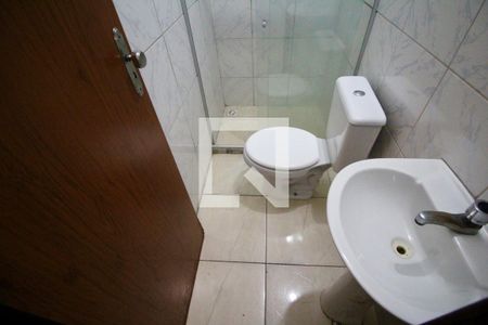 Casa para alugar com 60m², 2 quartos e sem vaga Casa para alugar com 60m², 2 quartos e sem vagaBanheiro