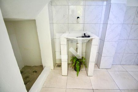 Casa para alugar com 60m², 2 quartos e sem vaga Casa para alugar com 60m², 2 quartos e sem vagaCozinha e Área de Serviço