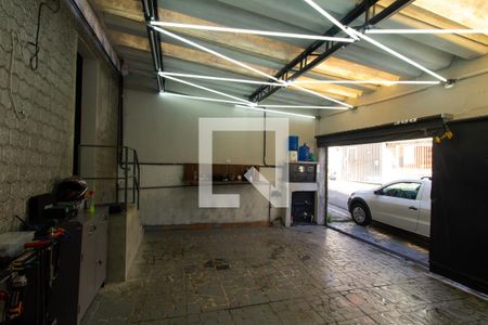 Casa à venda com 200m², 2 quartos e 3 vagasGaragem