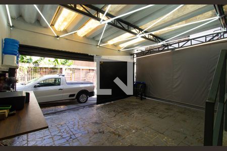 Casa à venda com 200m², 2 quartos e 3 vagasGaragem