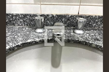 Apartamento para alugar com 70m², 3 quartos e 2 vagasBanheiro da Suíte