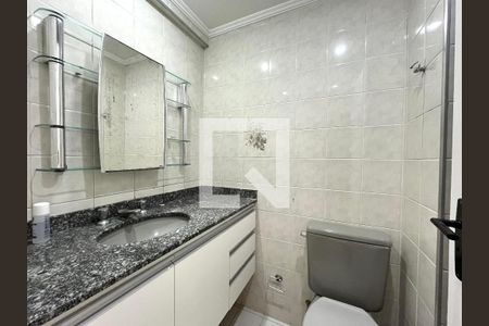 Apartamento para alugar com 70m², 3 quartos e 2 vagasBanheiro da Suíte