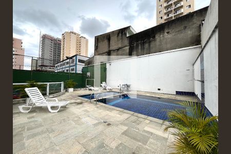 Apartamento para alugar com 70m², 3 quartos e 2 vagasÁrea comum - Piscina