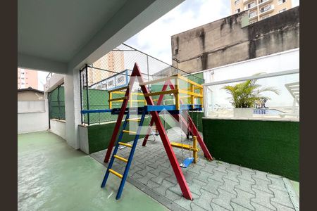 Apartamento para alugar com 70m², 3 quartos e 2 vagasÁrea comum - Playground