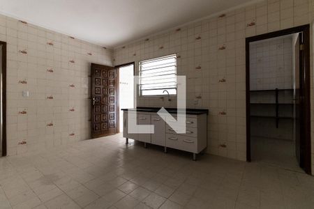 Casa à venda com 100m², 2 quartos e 2 vagasCozinha