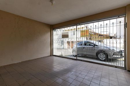 Casa à venda com 100m², 2 quartos e 2 vagasGaragem 