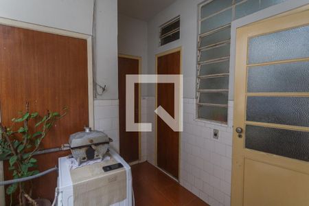 Apartamento à venda com 130m², 4 quartos e 1 vagaÁrea de Serviço