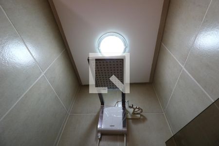 Apartamento à venda com 83m², 2 quartos e 2 vagasBanheiro Social - Chuveiro