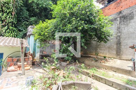 Casa à venda com 100m², 2 quartos e 4 vagasÁrea Externa