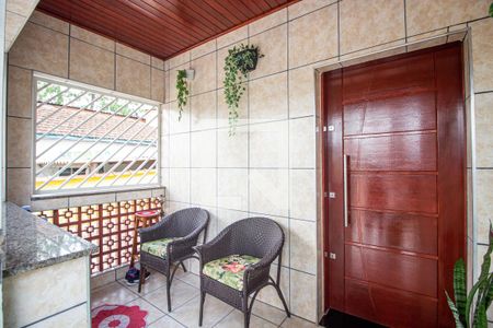 Casa à venda com 100m², 2 quartos e 4 vagasEntrada