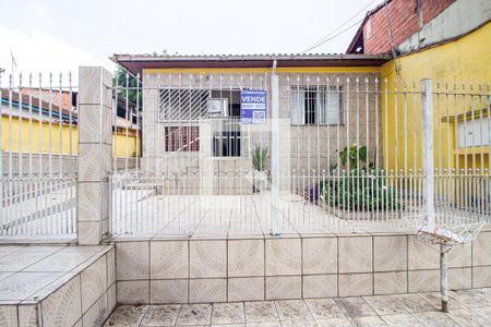 Casa à venda com 100m², 2 quartos e 4 vagasFachada